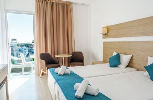 Protaras Hotel | Kapetanios Bay Hotel Protaras