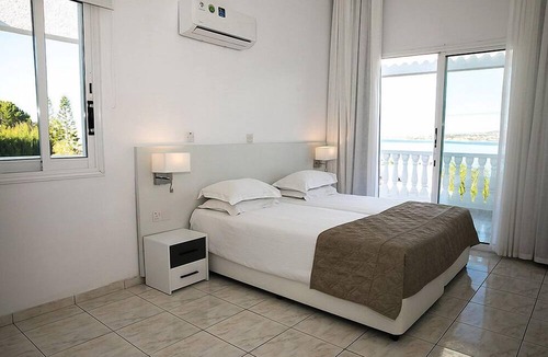 Kissonerga Hotel | Theo Sunset Bay Hotel