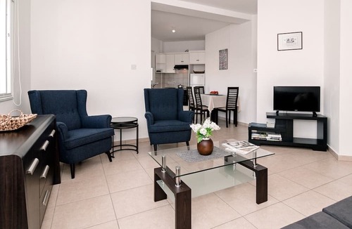 Universal Apartment | One-Bedroom Apartment - Artemis Cynthia Complex