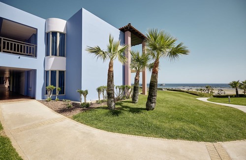 Alaminos Hotel | ROBINSON CYPRUS
