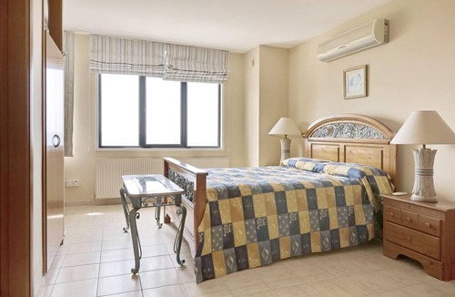 Pyla Villa | Nala villa, 4 bedroom beachfront villa with a jacuzzi