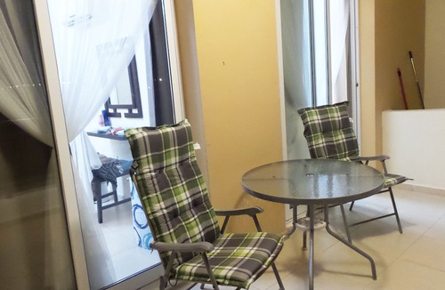 Chlorakas Apartment | Well equipped apartment with free air con, TV and internet
