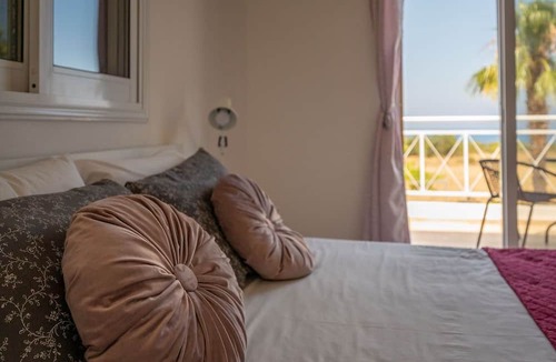 Argaka Villa | Villa Bimini 3 Bed Sea View Villa close to beach and restaurants