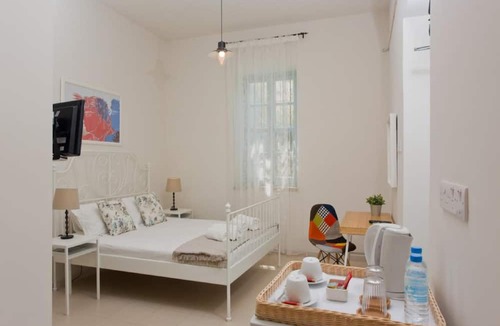 Dherynia House | Shongas Inn