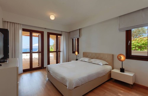 Aphrodite Hills Hotel | Aphrodite Hills Rentals – The Mythos Collection Villas