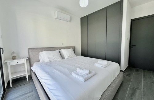 Agios Athanasios House | 148 LIM - Stay Lumiere House