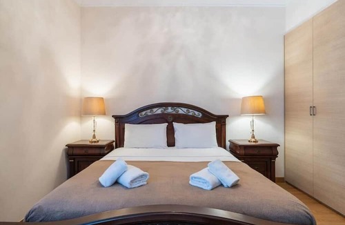 Agios Tychon Apartment | Beachfront Luxury Living Limassol