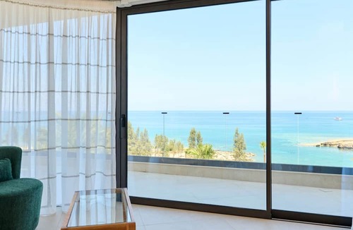 Pernera Hotel | Sunrise Emerald