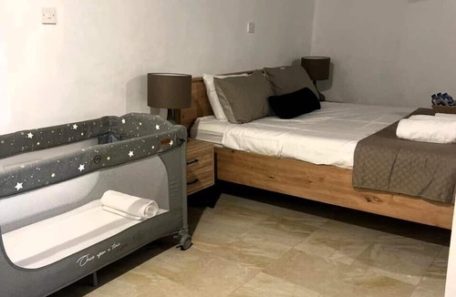 Omodos Bed & Breakfast | The Mansion by Penelope