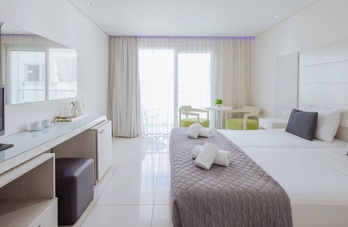 Ayia Napa Hotel | Tasia Maris Oasis