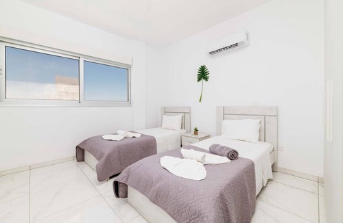 Ayia Napa Villa | Elite Blu Heights Villa