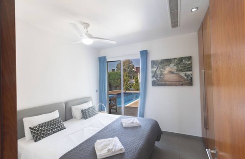 Ayia Napa Villa | Ayia Napa Satin Villa Svi1