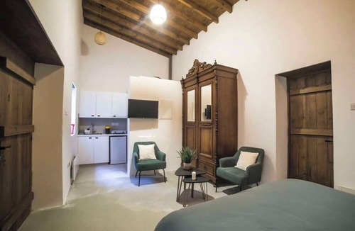 Lofou Bed & Breakfast | Eftychia's House