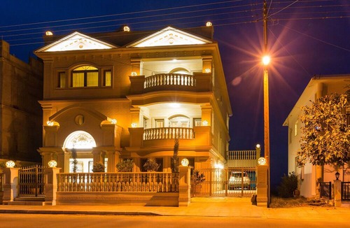 Ayia Marina Chrysochous Villa | Luksuzna Vila, ob plaži z bazenom