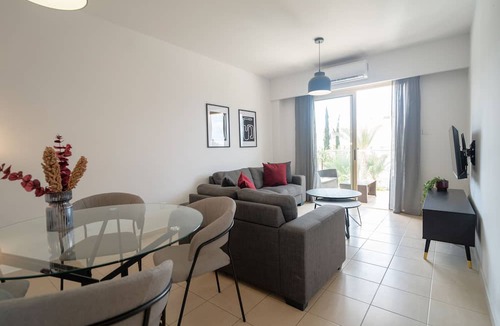 Universal Apartment | Phaedrus Living Paphos Elysian Escape