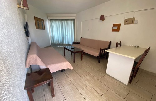 Oroklini Apartment | Boronia Hotel Apartments