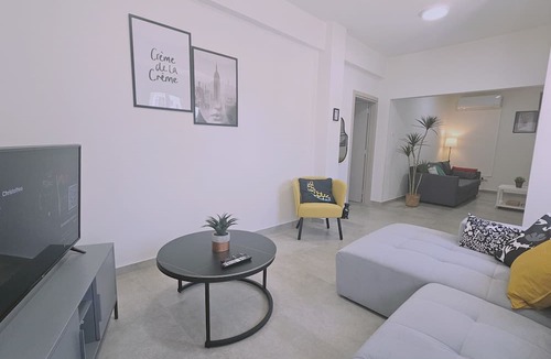 Agios Athanasios House | 148 Lim- Stay Synergy House