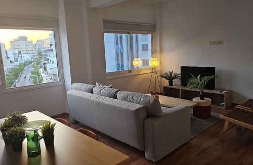 City Centre Apartment | 142 NIC 2 - Stay City Life 2 Apartment