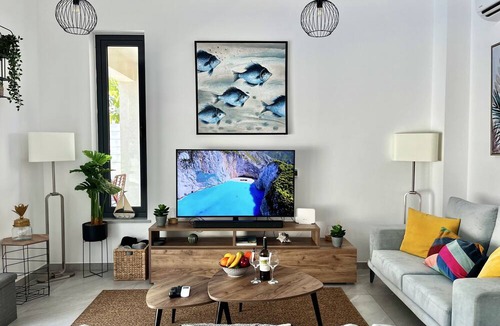 Pernera Villa | 66 PER - Stay Villa Palm