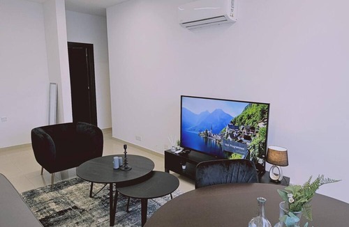 City Centre Apartment | 104 NIC - 303 Stay Cosmo City Suite