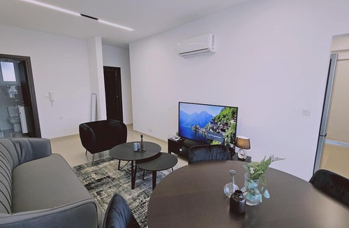 City Centre Apartment | 104 NIC - 303 Stay Cosmo City Suite