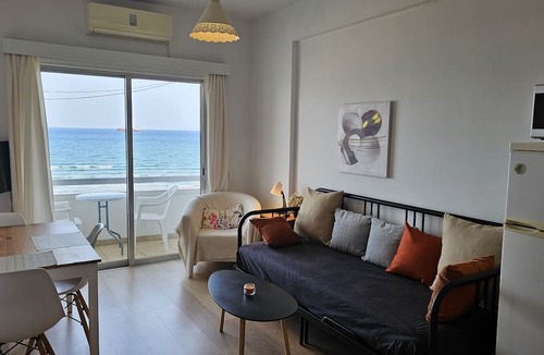Larnaca City Centre Apartment | 119 LCA - Stay Dreamy Seaside Apartment