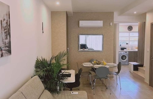Agios Athanasios Apartment | 29 LIM - Downtown Retreat