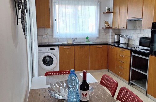 Strovolos Apartment | City Sunshine Strovolos, Nicosia