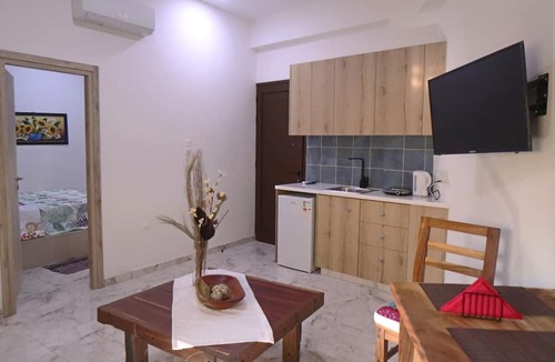 Agios Athanasios Hotel | La Hacienda Cyprus