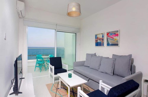 Agios Tychon Apartment | On the Beach Penthouse