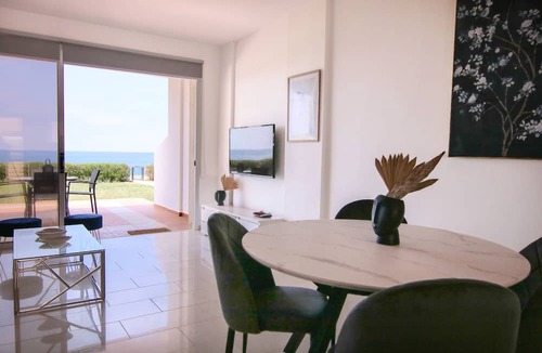 Ayia Marina Chrysochous Apartment | Phaedrus Living Beachfront Villa Riva