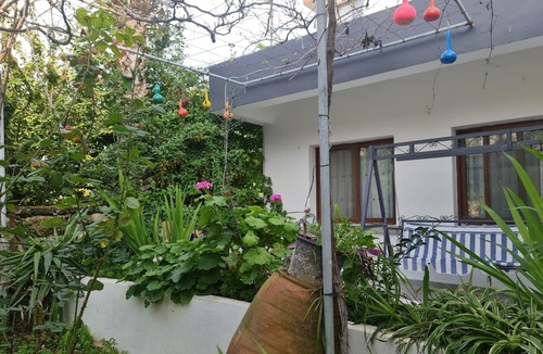 Kyrenia House | Flat with Garden 5 min to Kyrenia Castle