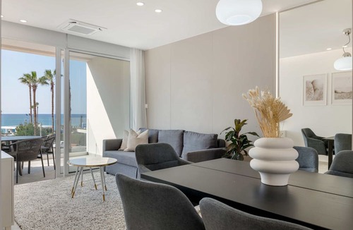 Paphos Apartment | Phaedrus Living: Seaview Luxury Flat Limnaria 150