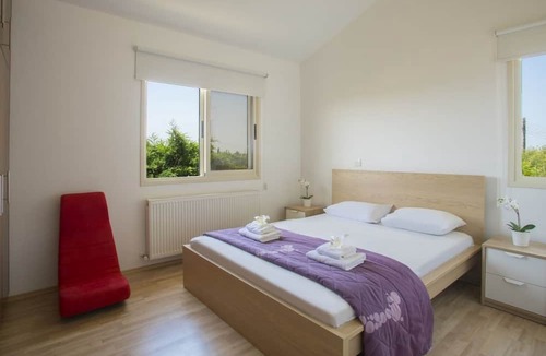 Pervolia Villa | Soothing Sunset Villa, 200m to the Beach