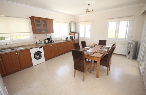 Karsiyaka Villa | Villa Murphy with private pool
