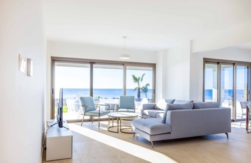Softades Villa | Larnaca Blue 1 - Four Bedroom Villa, Sleeps 8
