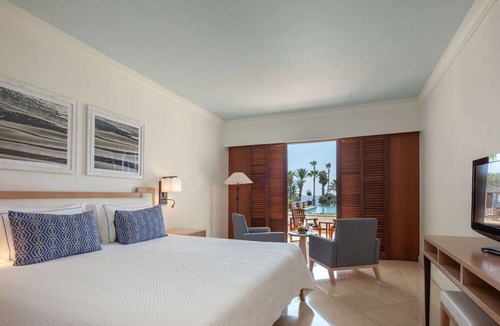 Paphos Hotel | Annabelle