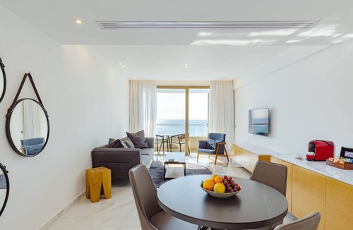 Pyla Hotel | Golden Bay Beach Hotel