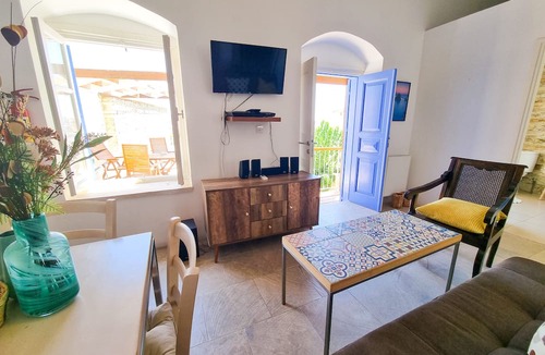 Skarinou Apartment | Village Charm Pool Apartment at Skarinou