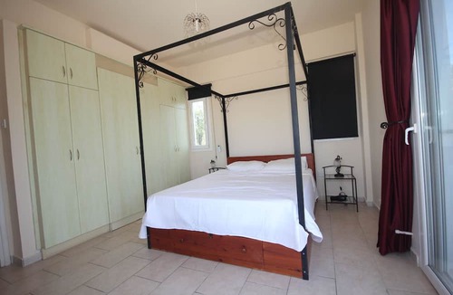 Aglantzia Villa | Blue Door villa with large 10 x 6 pool