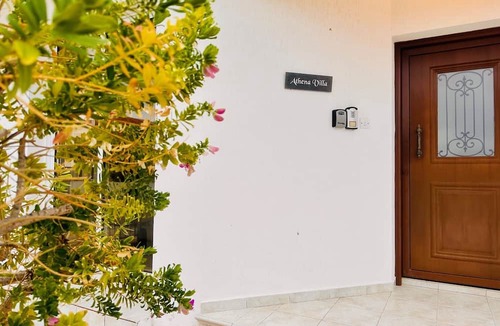 Alethriko Villa | 4 bed detached villa with private pool
