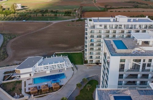 Ghaziveran Apartment | Cozy studio in Aphrodite Park Residence