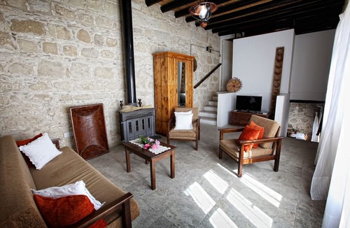 Goudi Apartment | Leonidas Village Houses
