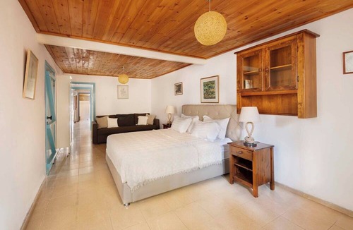 Pentakomo Apartment | Cottage Houses