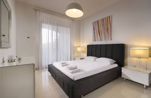 Universal Apartment | Resitour - Aphrodite Gardens
