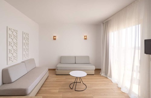 Chlorakas Apartment | Atlantica Akteon