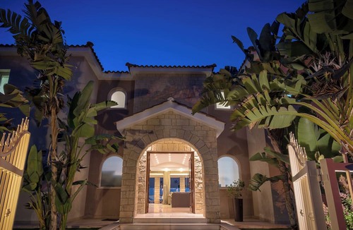 Universal Villa | Beautiful 6 bedroom luxury villa with private pool in Universal, Kato Paphos
