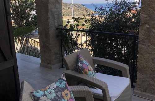 Gozubuyuk Villa | Turtle beach and restaurants a short walk - private pool - unlimited Wi-Fi