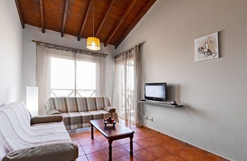 Latsi Apartment | G&E Beach Apartments