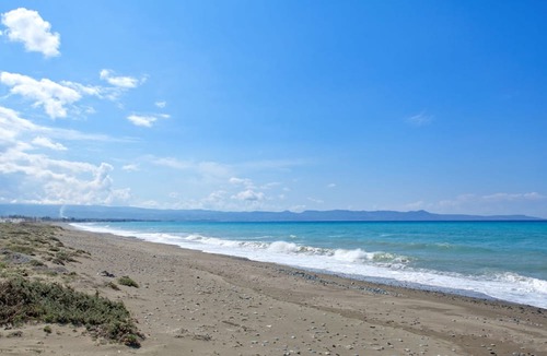 Argaka Villa | Mediterranean Sea on your doorstep! Beachfront 4 bedroom villa